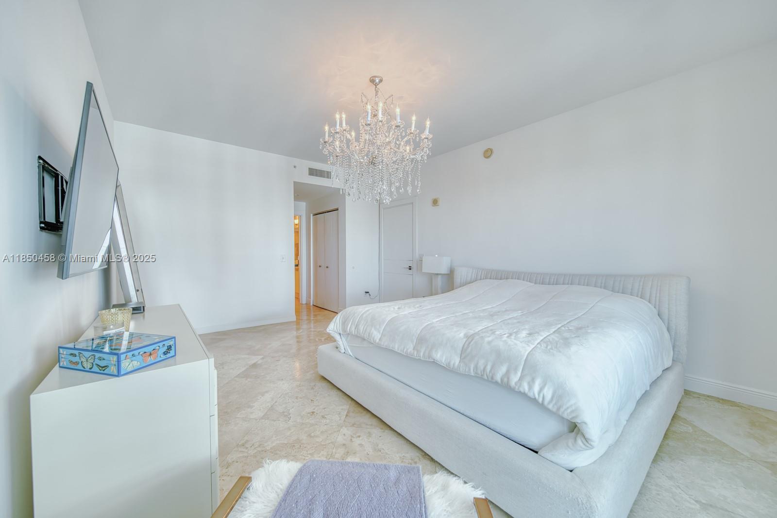 THE ATRIUM AT AVENTURA CO - Residential