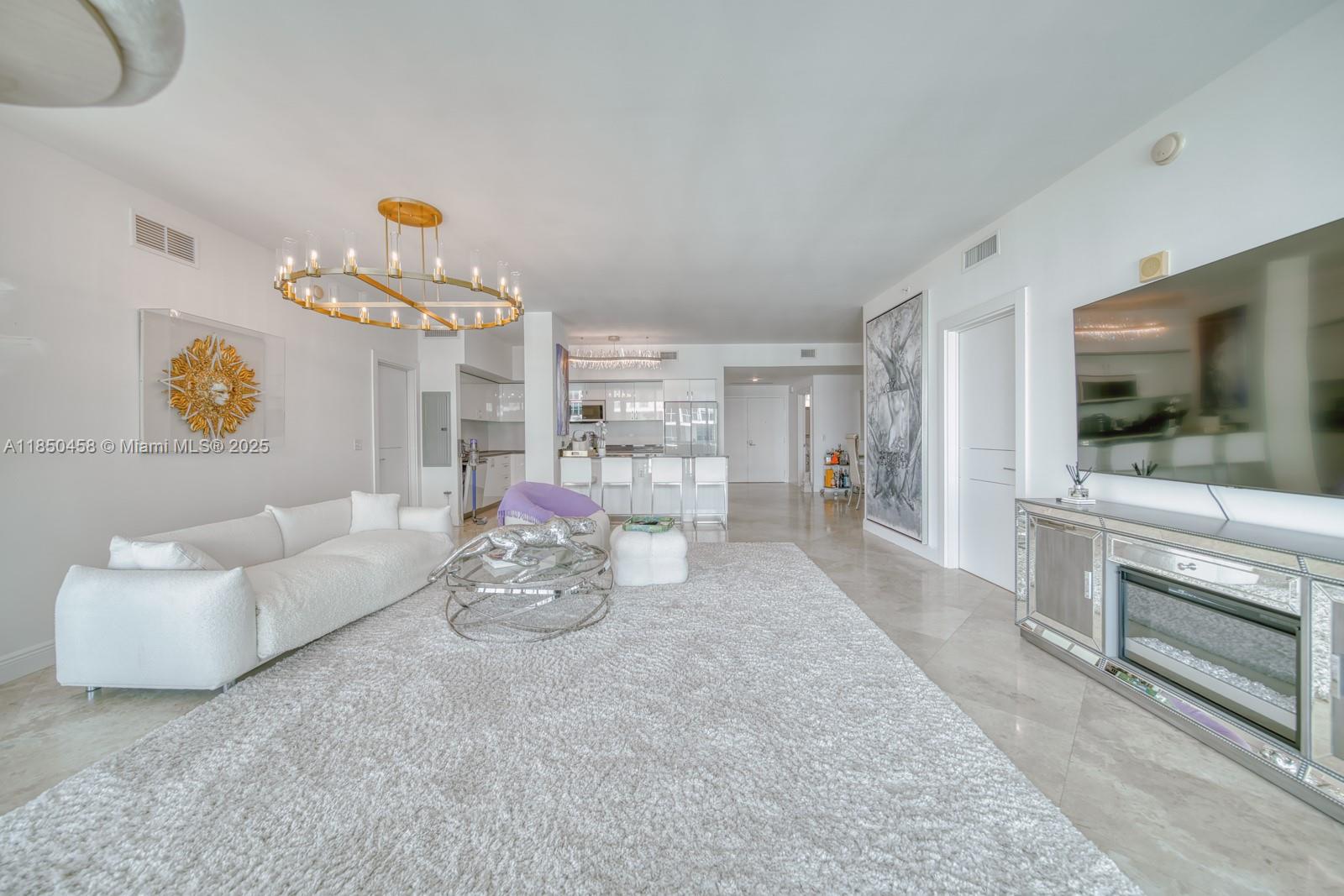 THE ATRIUM AT AVENTURA CO - Residential