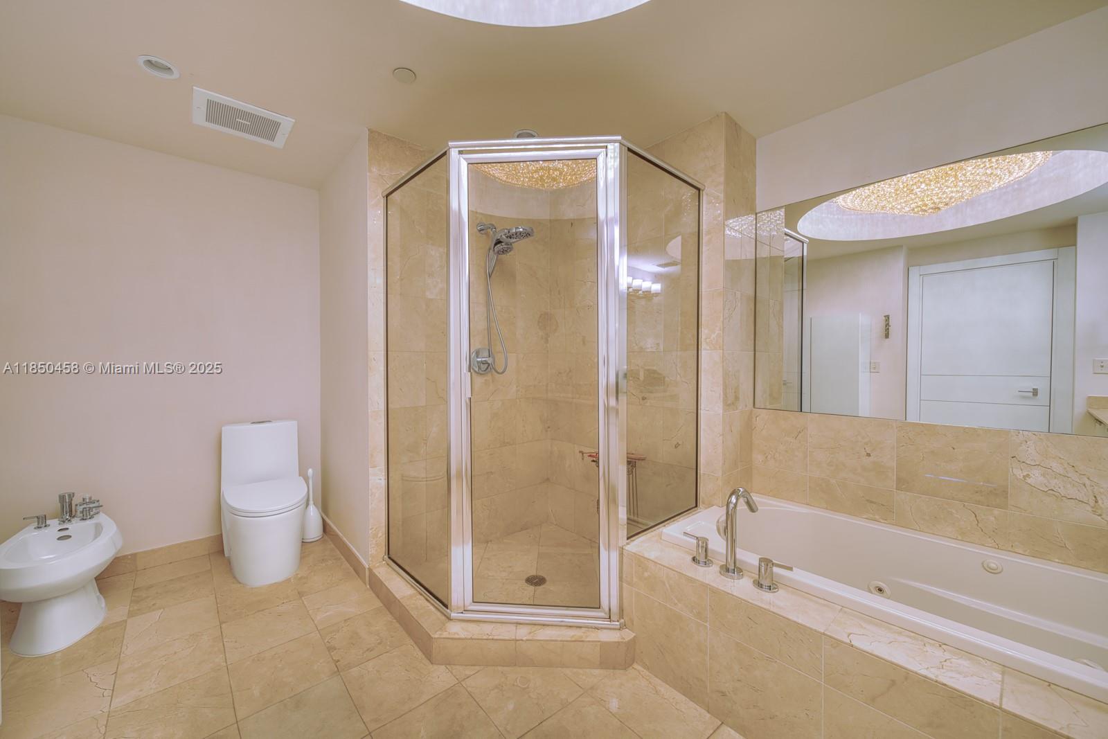 THE ATRIUM AT AVENTURA CO - Residential