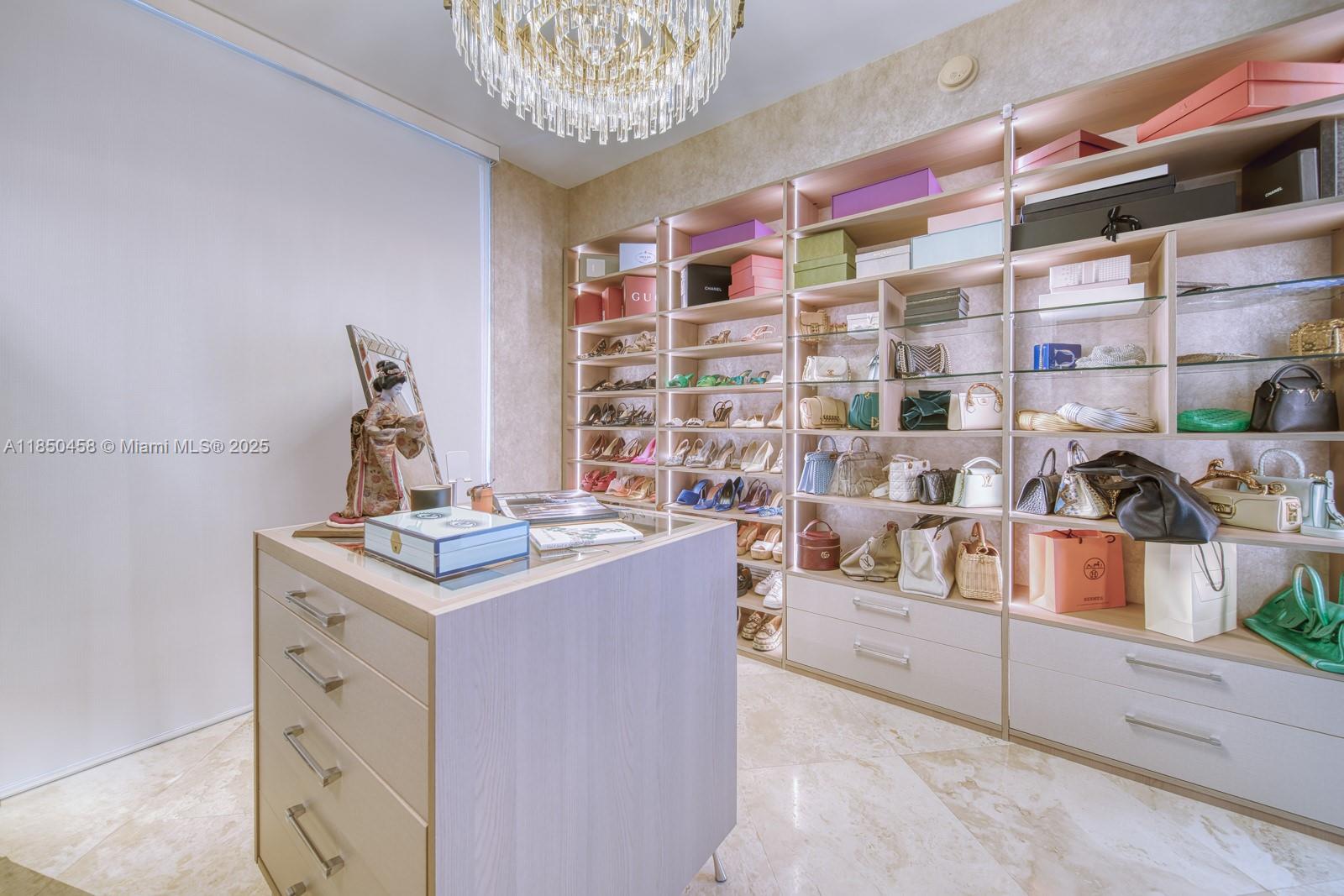 THE ATRIUM AT AVENTURA CO - Residential