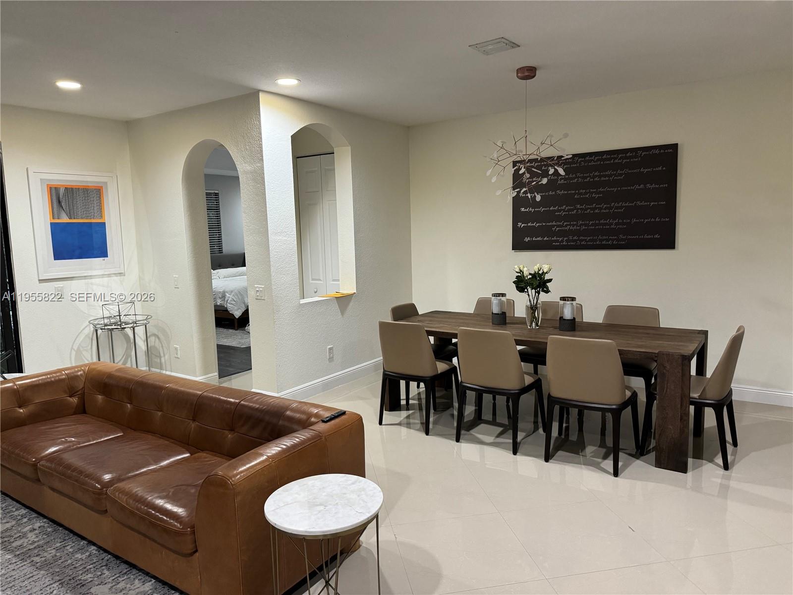 MARIPOSA POINTE AT WESTON - Residential