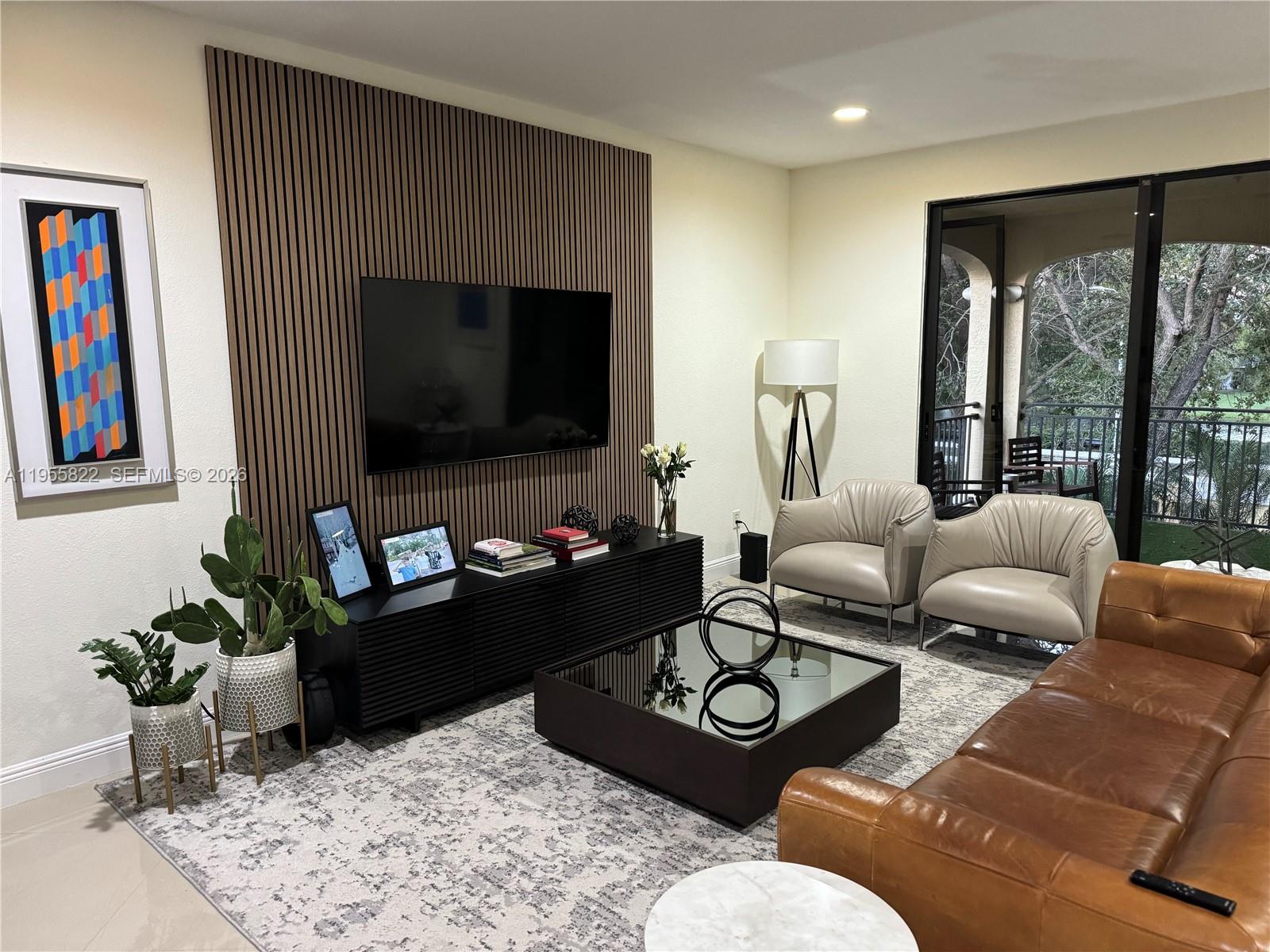 MARIPOSA POINTE AT WESTON - Residential