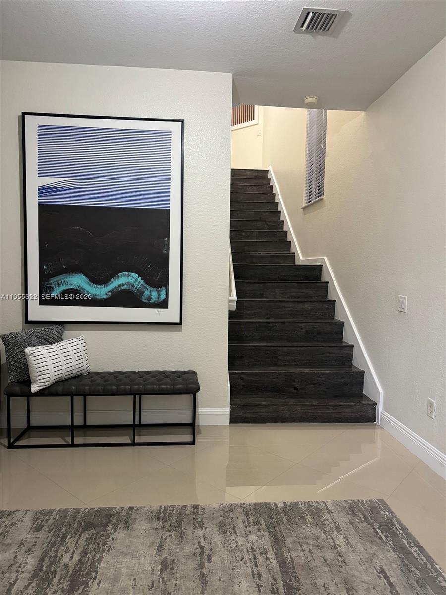 MARIPOSA POINTE AT WESTON - Residential