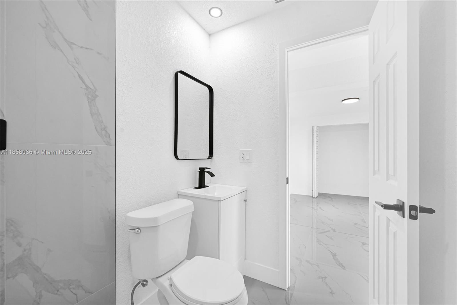 CAROL CITY GARDENS 2ND AD - Residential