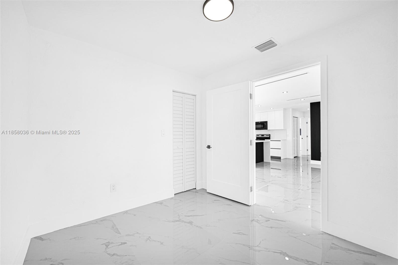 CAROL CITY GARDENS 2ND AD - Residential