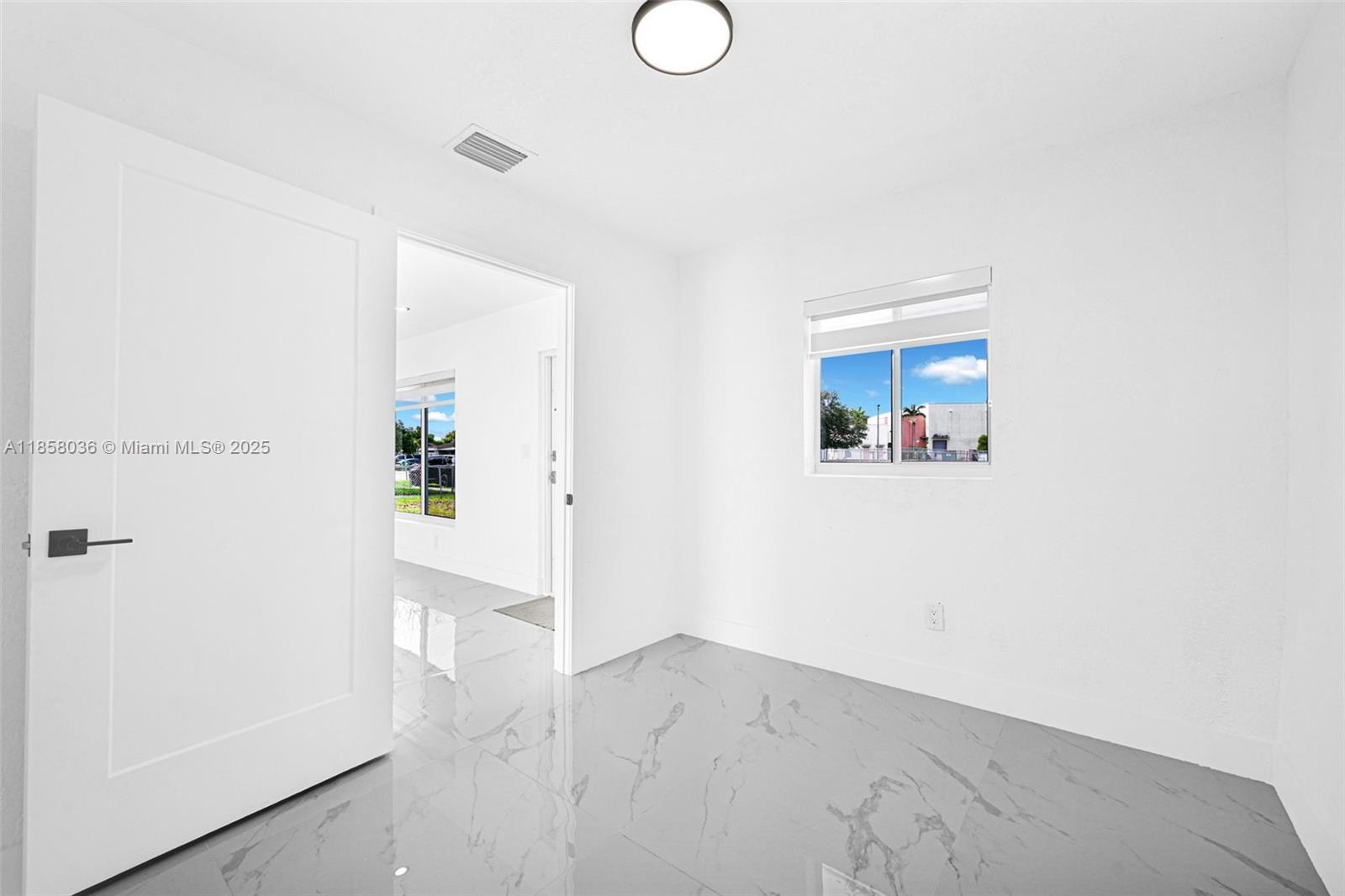 CAROL CITY GARDENS 2ND AD - Residential