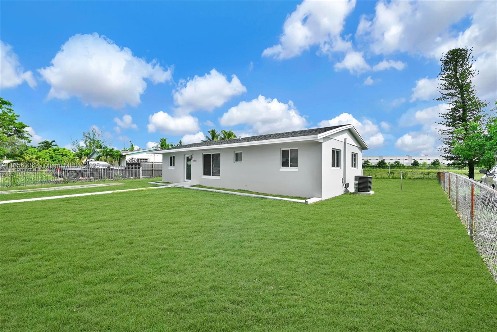 CAROL CITY GARDENS 2ND AD - Residential