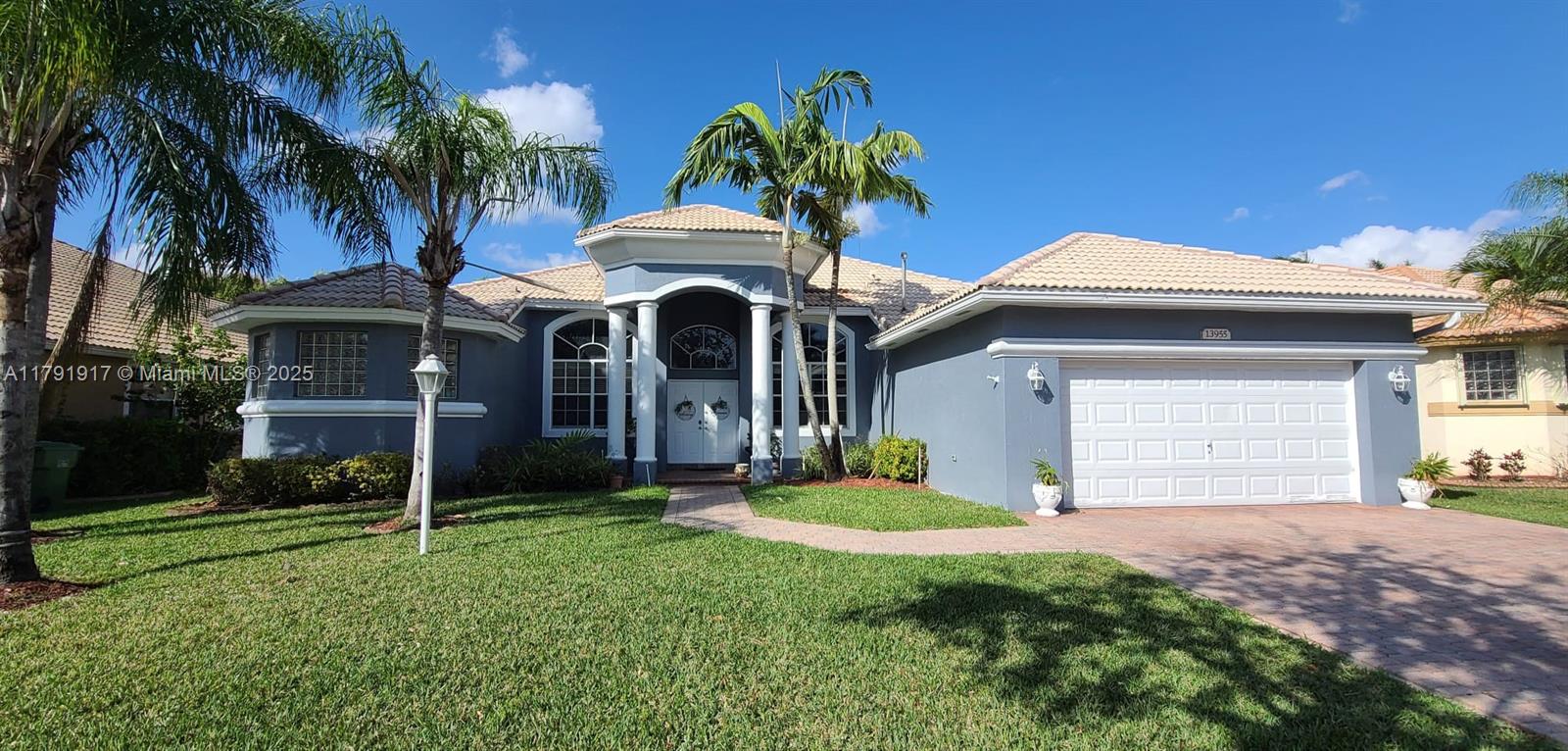Rental Property at 13955 Nw 22nd Ct -, Pembroke Pines, Miami-Dade County, Florida - Bedrooms: 4 
Bathrooms: 3  - $6,400 MO.