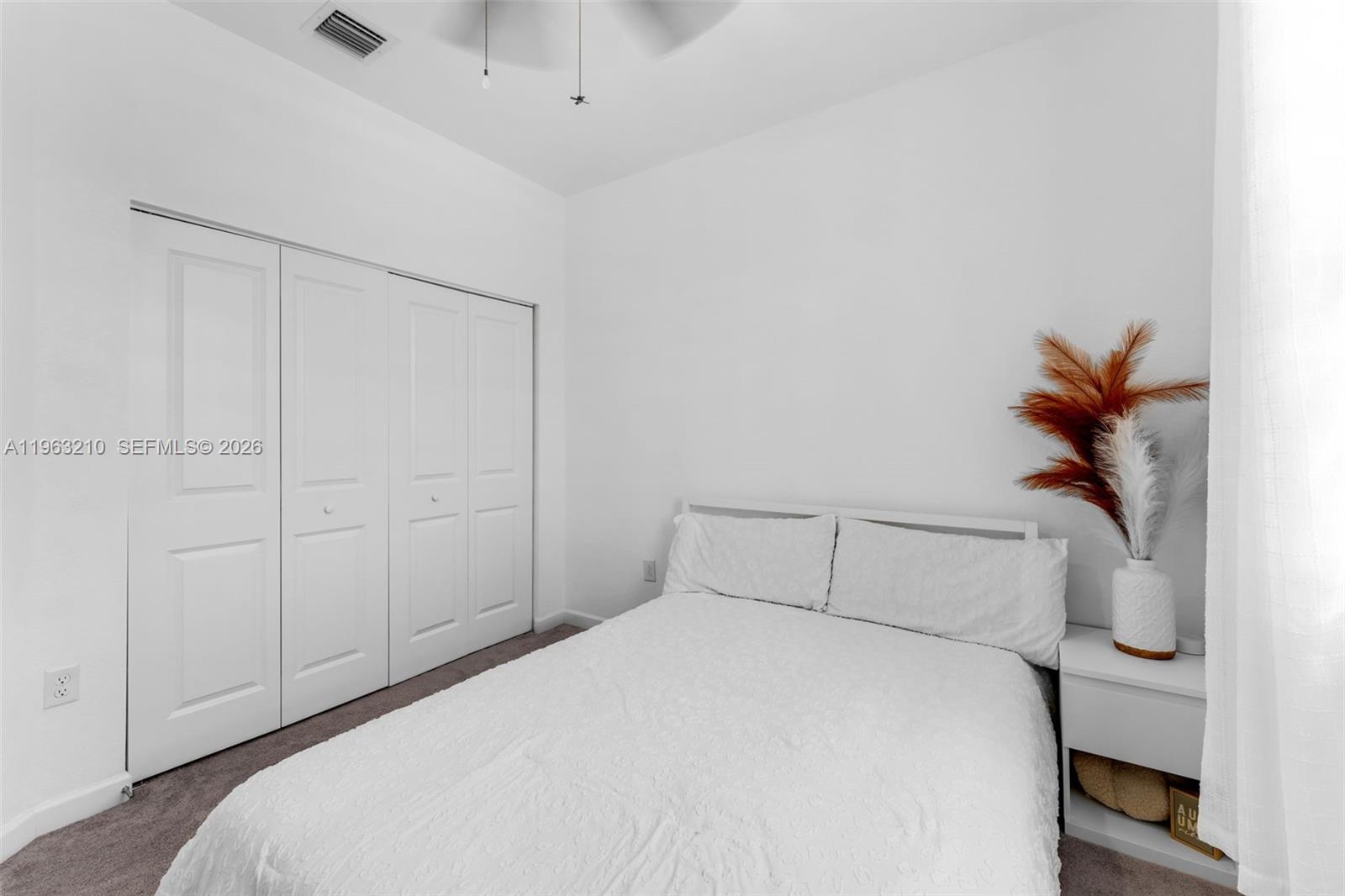 COCO PALM VILLAS - Residential Lease