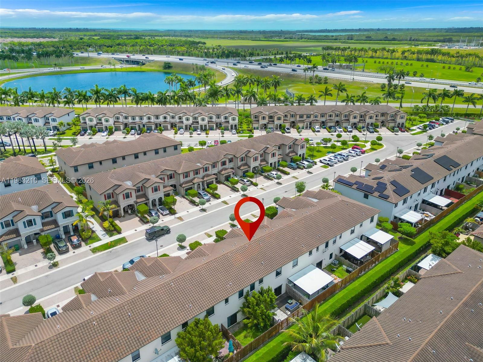 COCO PALM VILLAS - Residential Lease