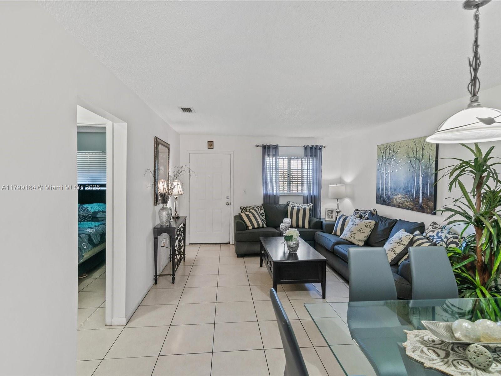 8851 NW 119th St 3314-3