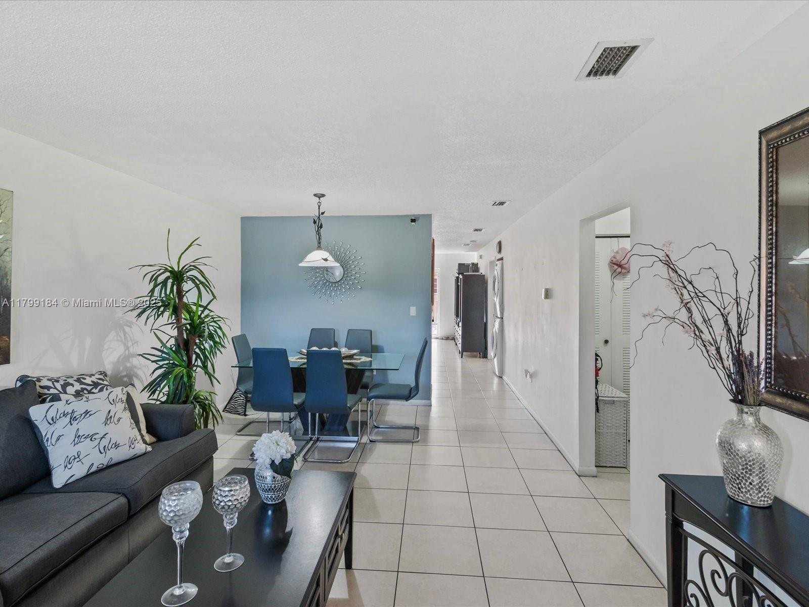 8851 NW 119th St 3314-3
