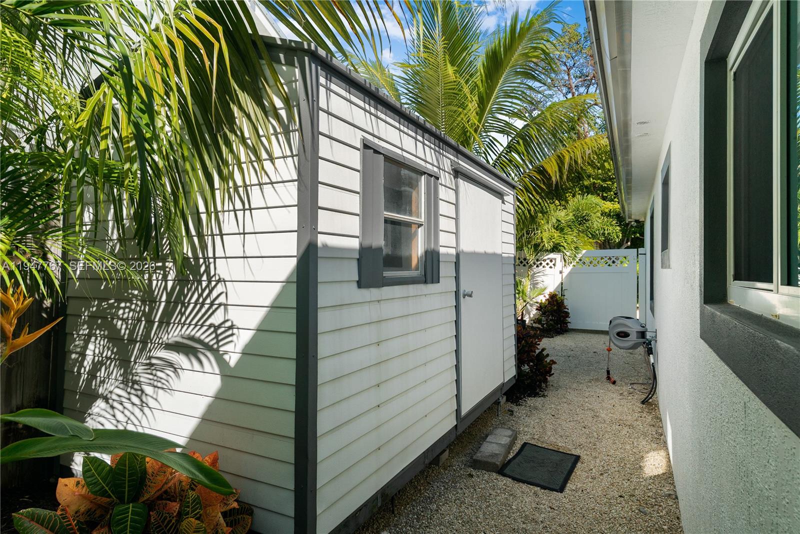 LARGO SOUND PARK - Residential