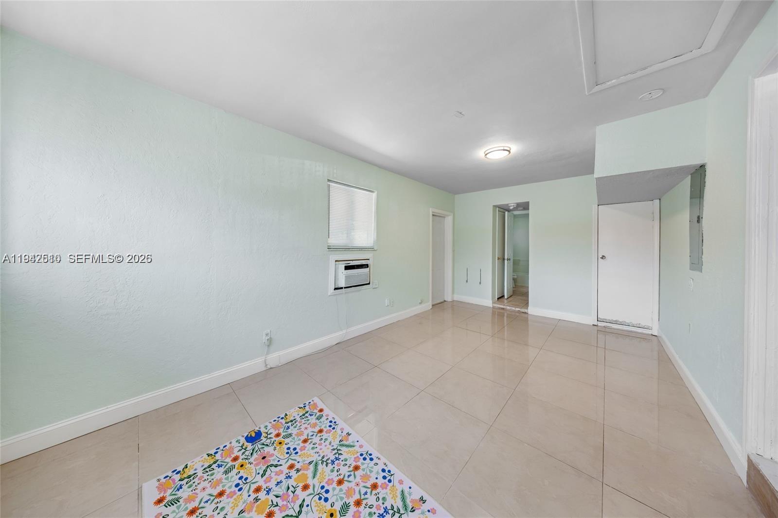 HARBOR VILLAGE SEC H - Residential