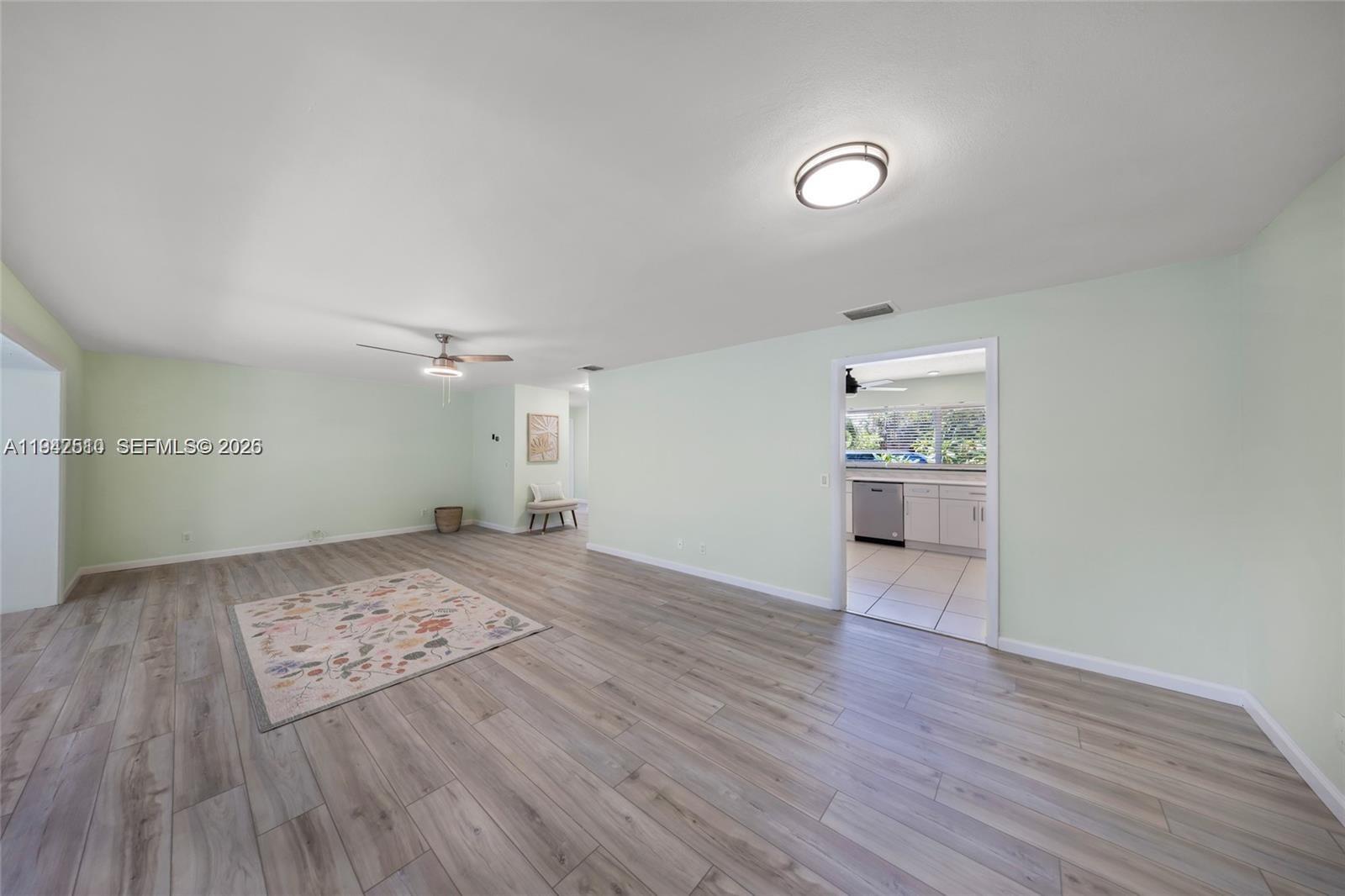 HARBOR VILLAGE SEC H - Residential