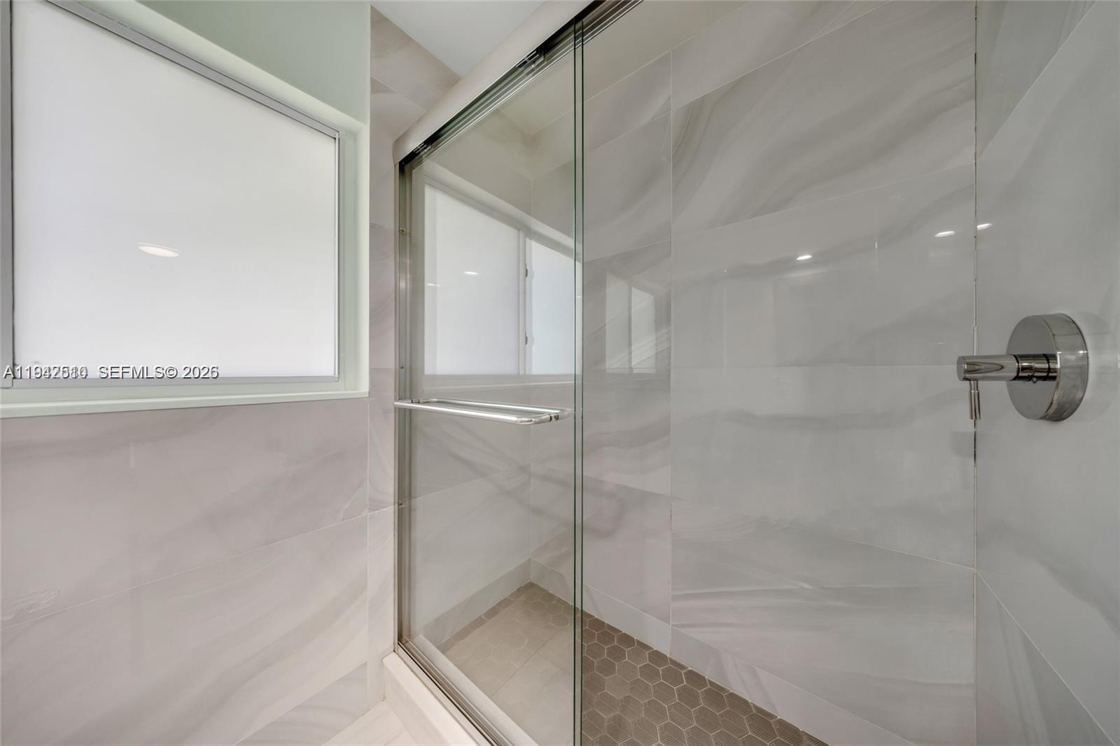 HARBOR VILLAGE SEC H - Residential