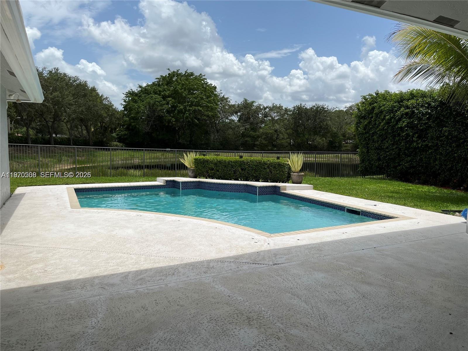 SECTOR 6 EAST - Residential