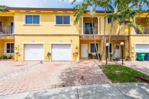Single Family Residence in Miami FL 22923 112th Ct Ct.jpg