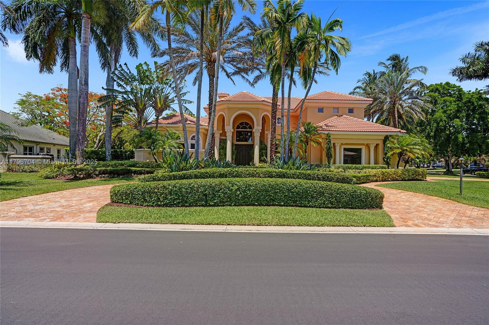 10233 Nw 66th Dr, Parkland, Broward County, Florida - 6 Bedrooms  
6 Bathrooms - 