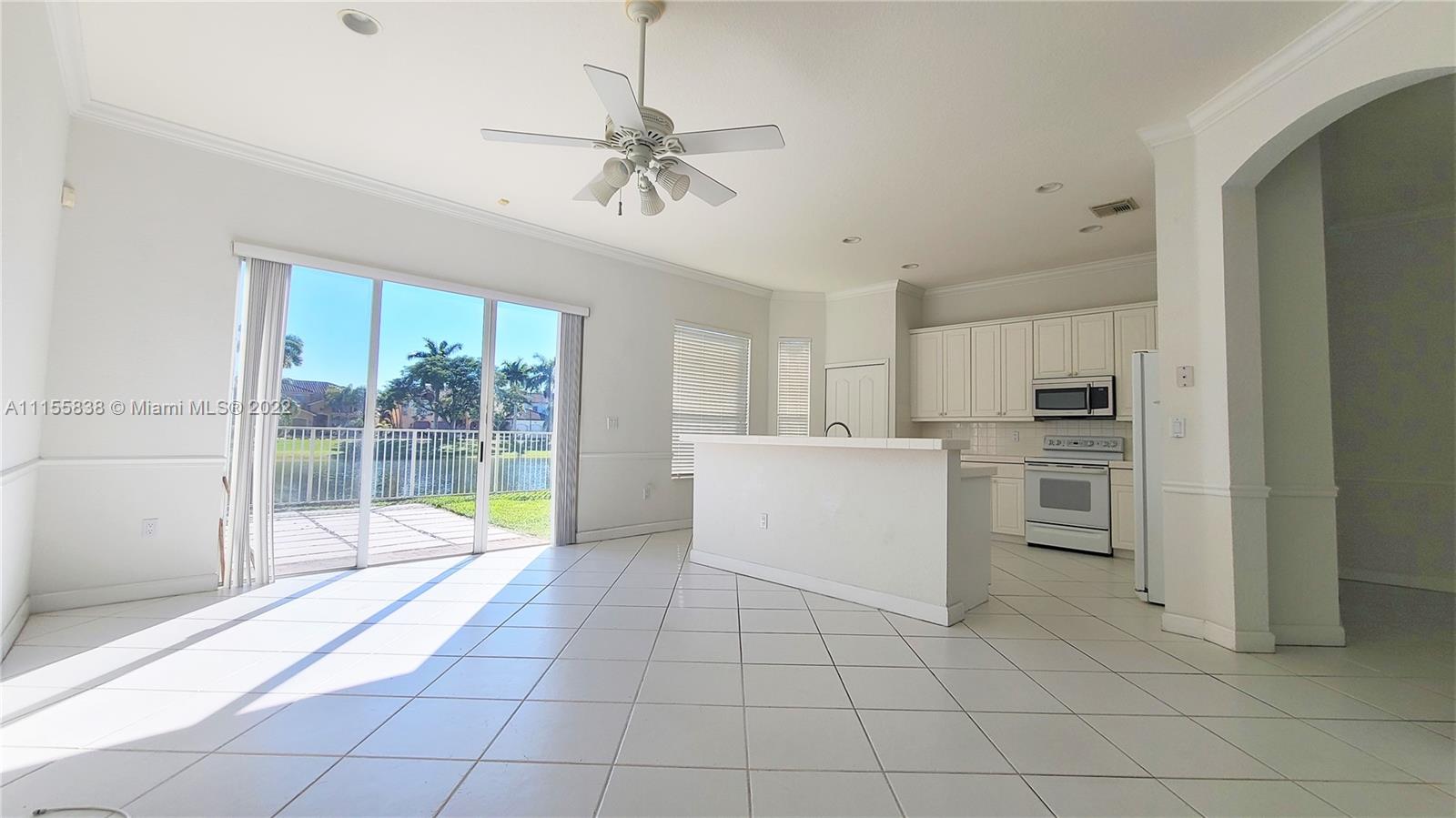 CRESTVIEW LAKES - Residential Lease