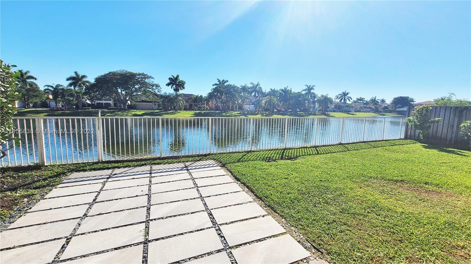 CRESTVIEW LAKES - Residential Lease