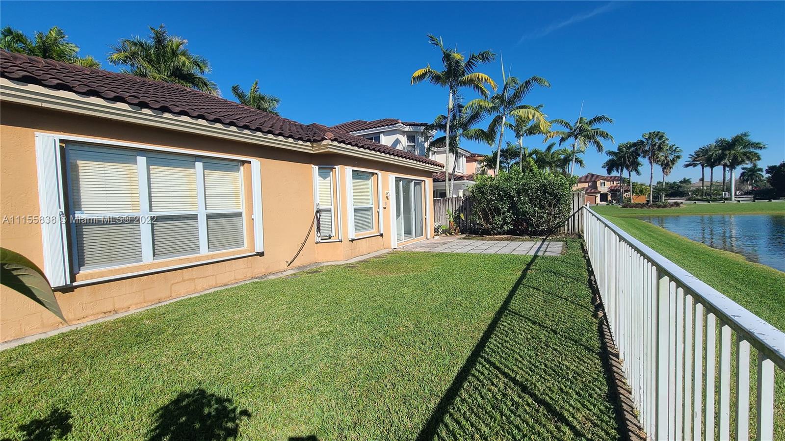 CRESTVIEW LAKES - Residential Lease