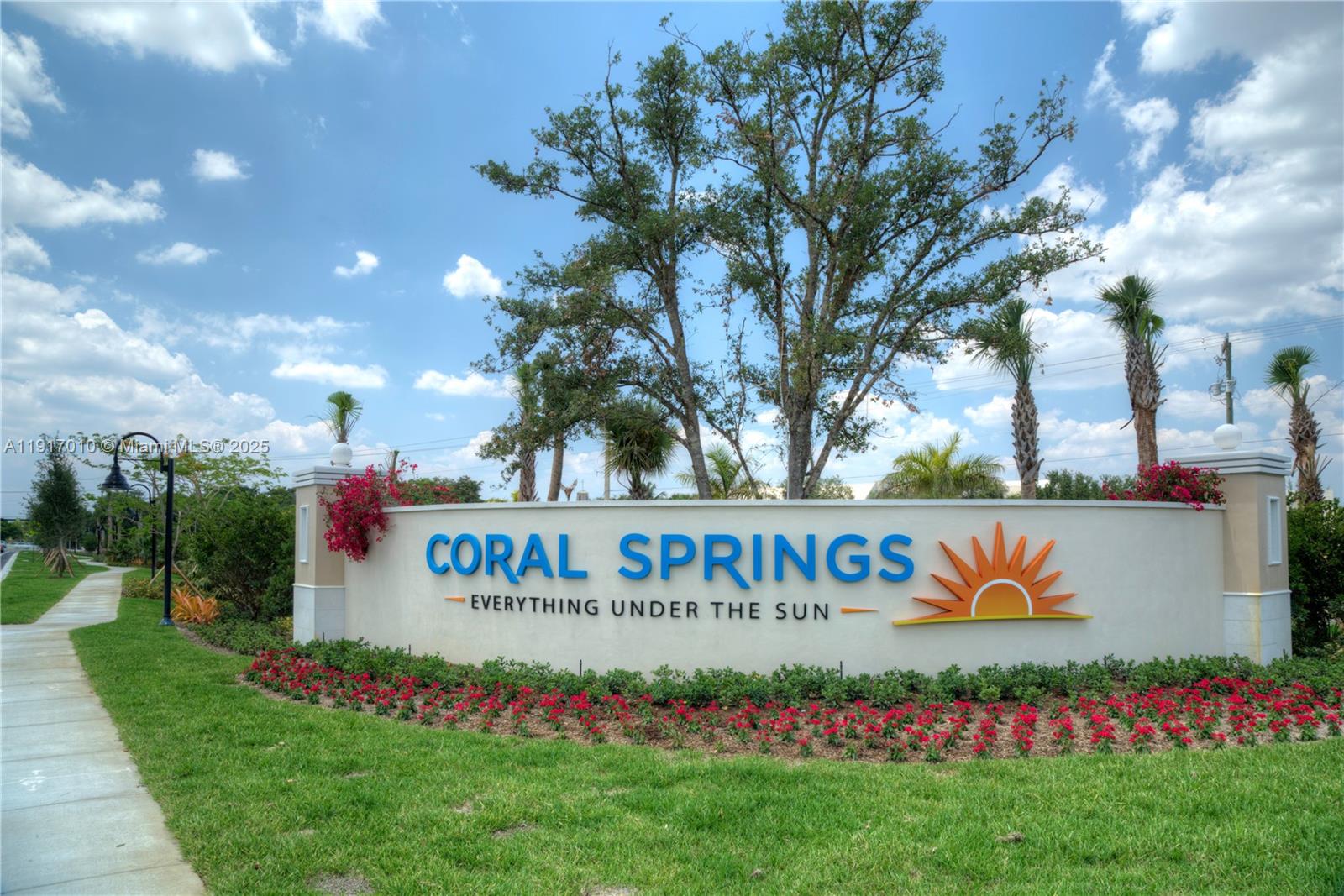 CORAL SPRINGS VILLAGE GRE - Residential