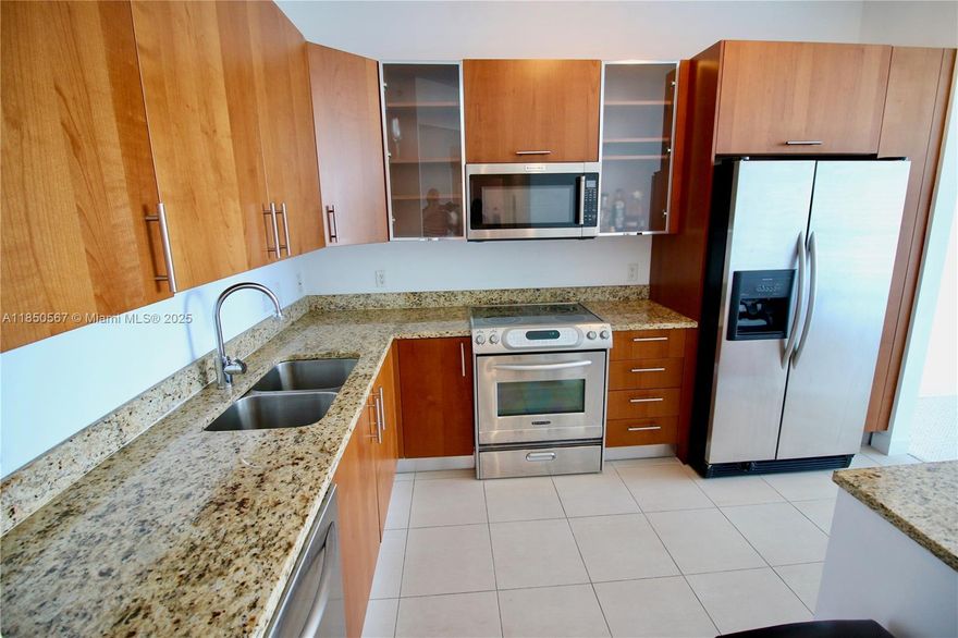 EXCEPTIONAL 1BDRM WITH AWESOME VIEWS. TWO PARKING SPACES. STAINLESS STEEL APPLIANCE, EUROPEAN STYLE CABINETS, GRANITE COUNTER TOPS, ITALIAN PORCELAIN FLOOR IN KITCHEN, FOYER & BATHROOM, FLOOR TO CEILING PICTURE WINDOW AND SLIDING DOOR, LARGE BALCONY. CROS S STREET FROM BEACH, 5 MIN RIDE TO ALL CONVENIENCES. TWO ASSIGNED PARKING SPACES !!! BUILDING RULES "PERMITTED TO SHOW MONDAY THRU SATURDAYS 9:00 AM – 5:00 PM (EXCEPT HOLIDAYS). NO SUNDAY OR HOLIDAY SHOWINGS OR OTHER REAL ESTATE ACTIVITY PERMITTED EVEN IF BY THE OWNER".