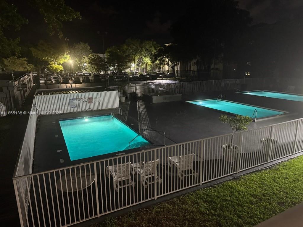 PARADISE POINTE CONDO - Residential