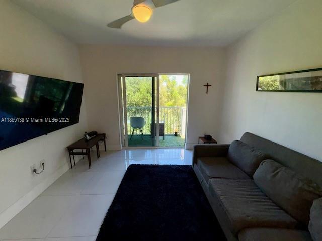 11040 SW 196th St 412