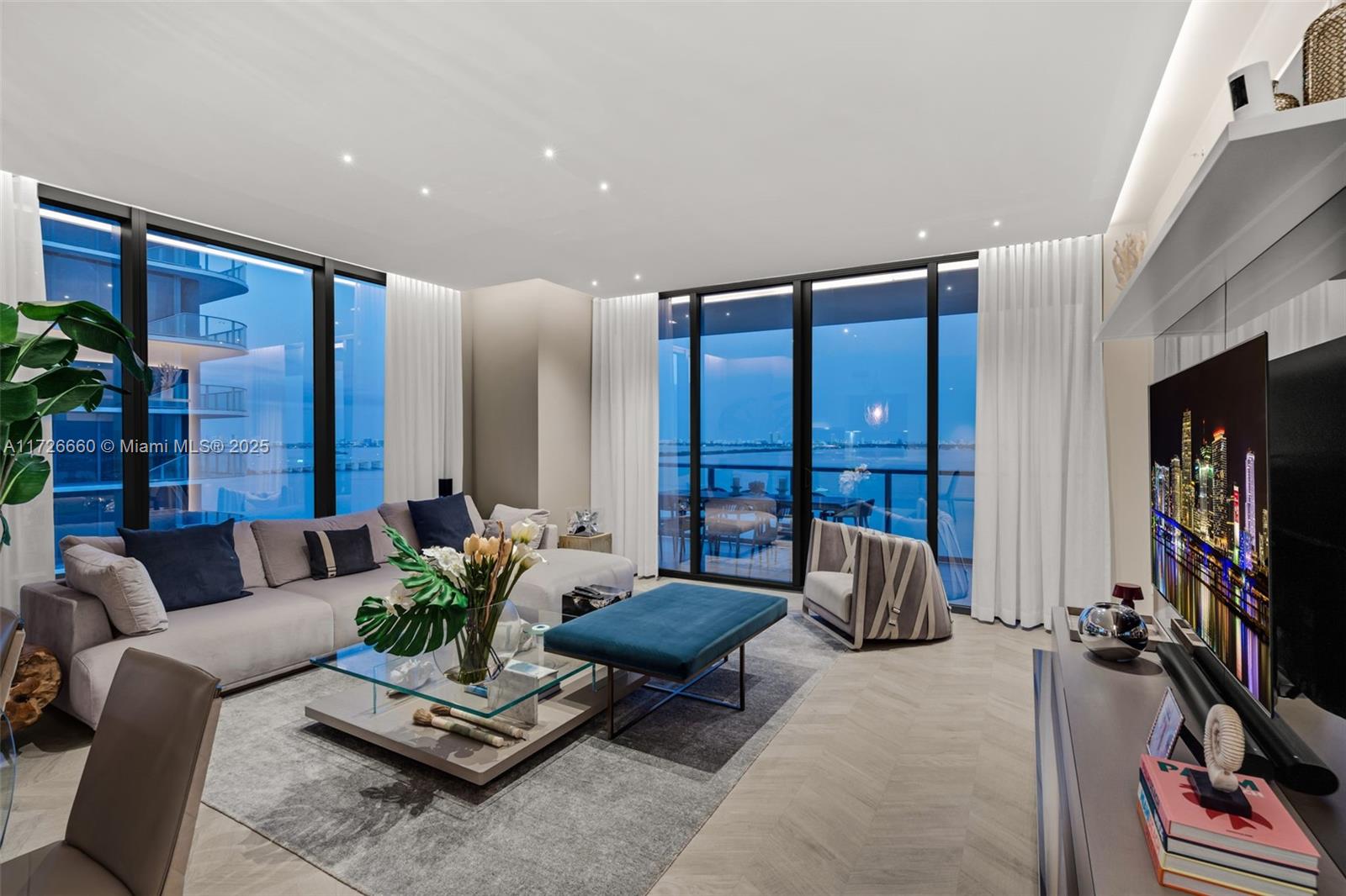 NANCY TERRACE - Residential