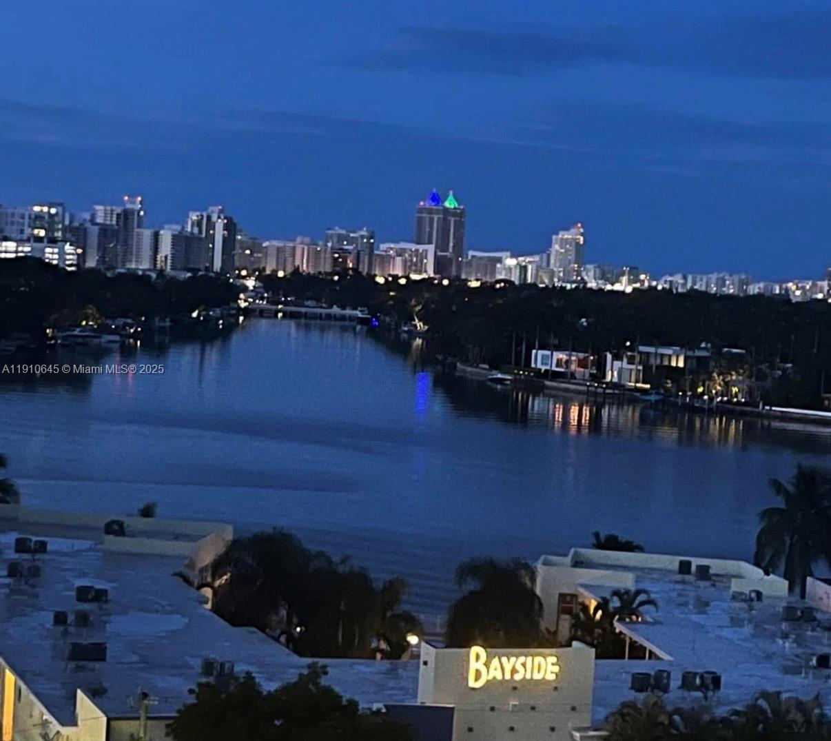 STANTON HOUSE CONDO - Residential