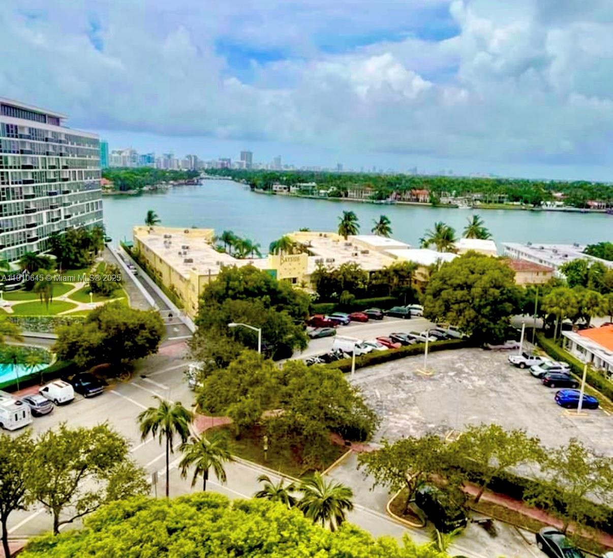 STANTON HOUSE CONDO - Residential