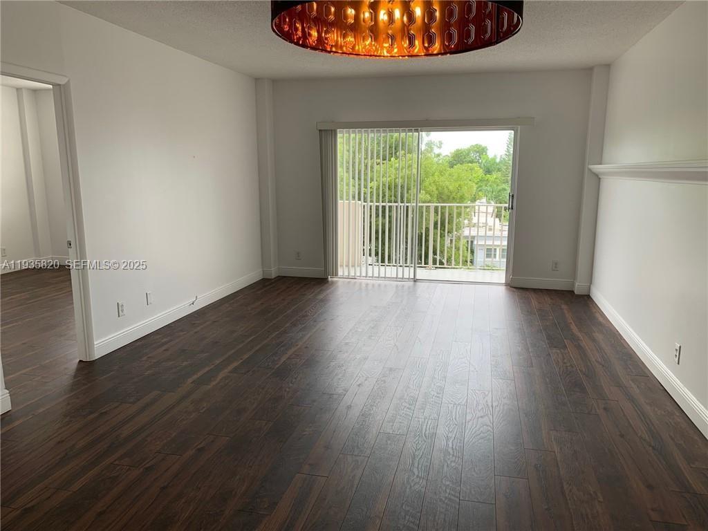 1455 N Treasure Dr 3O