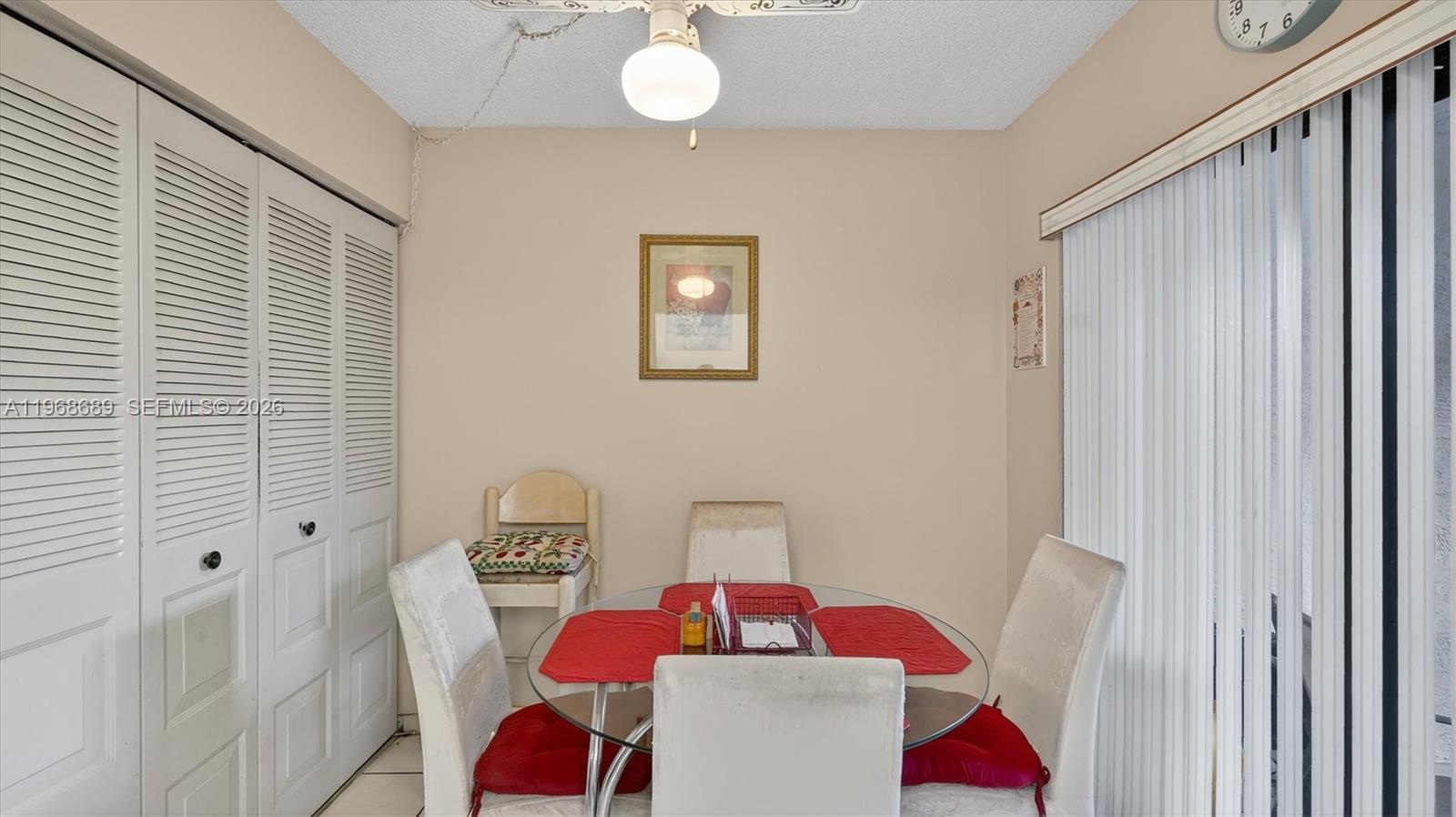 PEMBROKE POINTE SECTION T - Residential