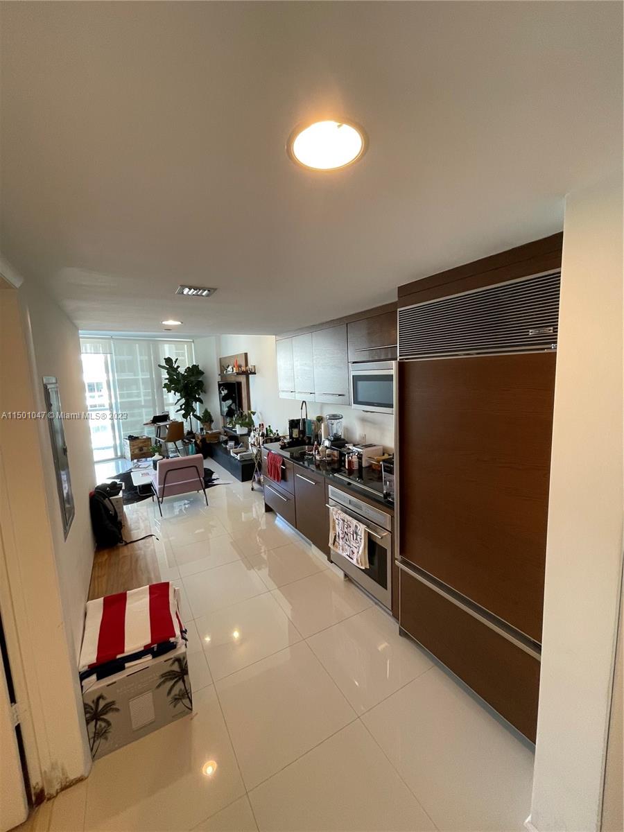 ICON BRICKELL NO TWO - Residential Lease