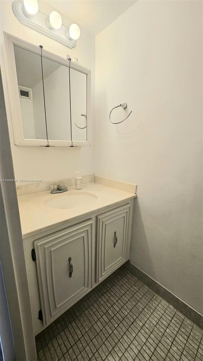 OCEANVIEW PARK CONDO - Residential