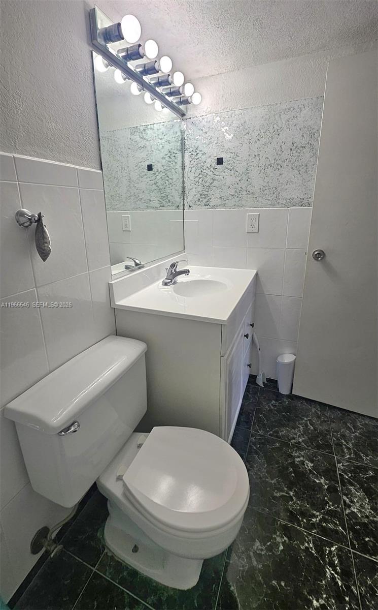 OCEANVIEW PARK CONDO - Residential