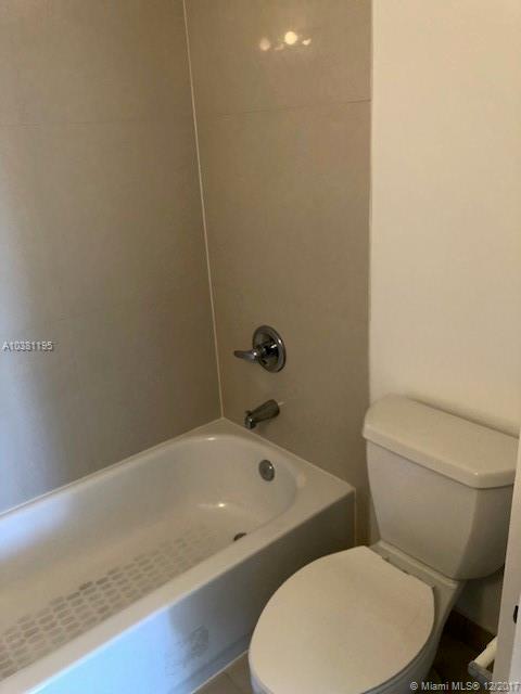 23 BISCAYNE BAY CONDO - Residential Lease