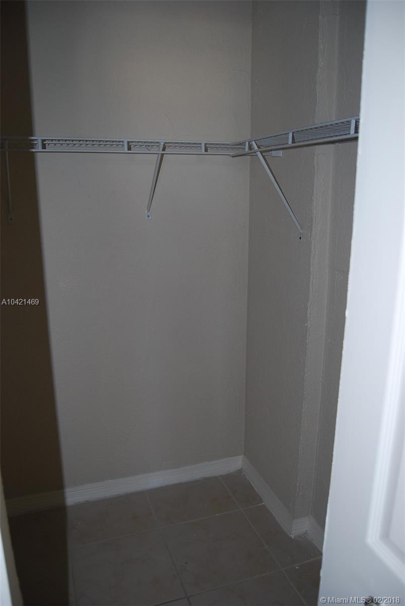 YOLANDA VILLAS CONDO - Residential Lease