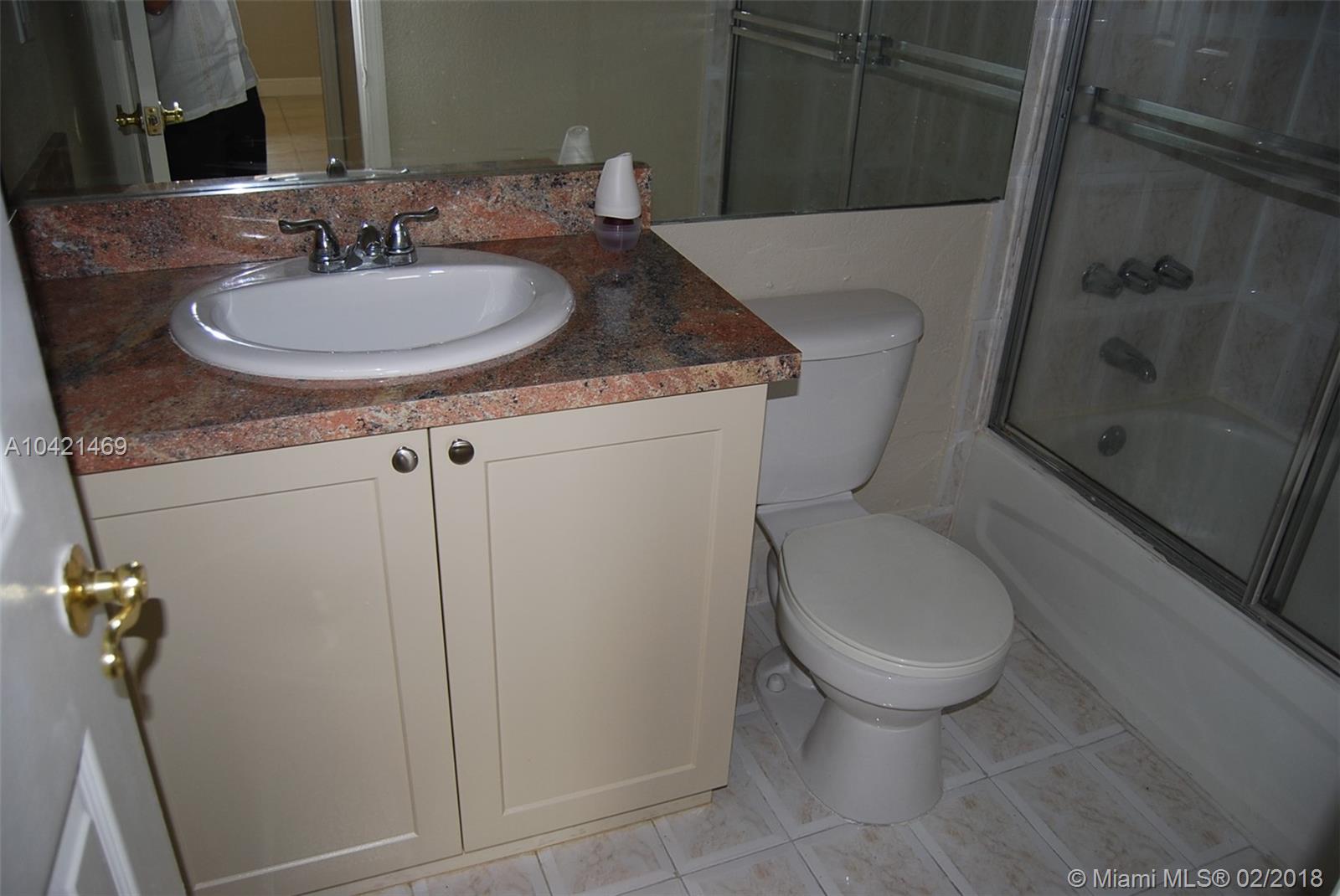 YOLANDA VILLAS CONDO - Residential Lease