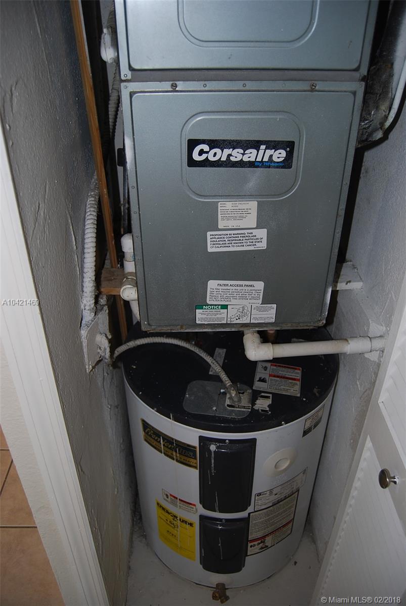 YOLANDA VILLAS CONDO - Residential Lease