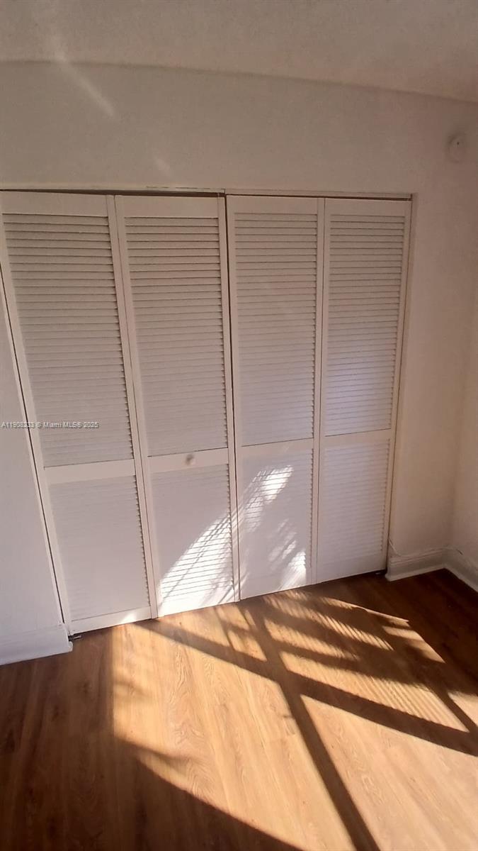 PALM BEACH GRANDE CONDOMIN - Residential Lease