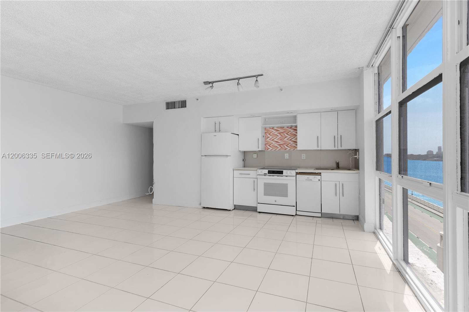 VENETIA CONDO - Residential