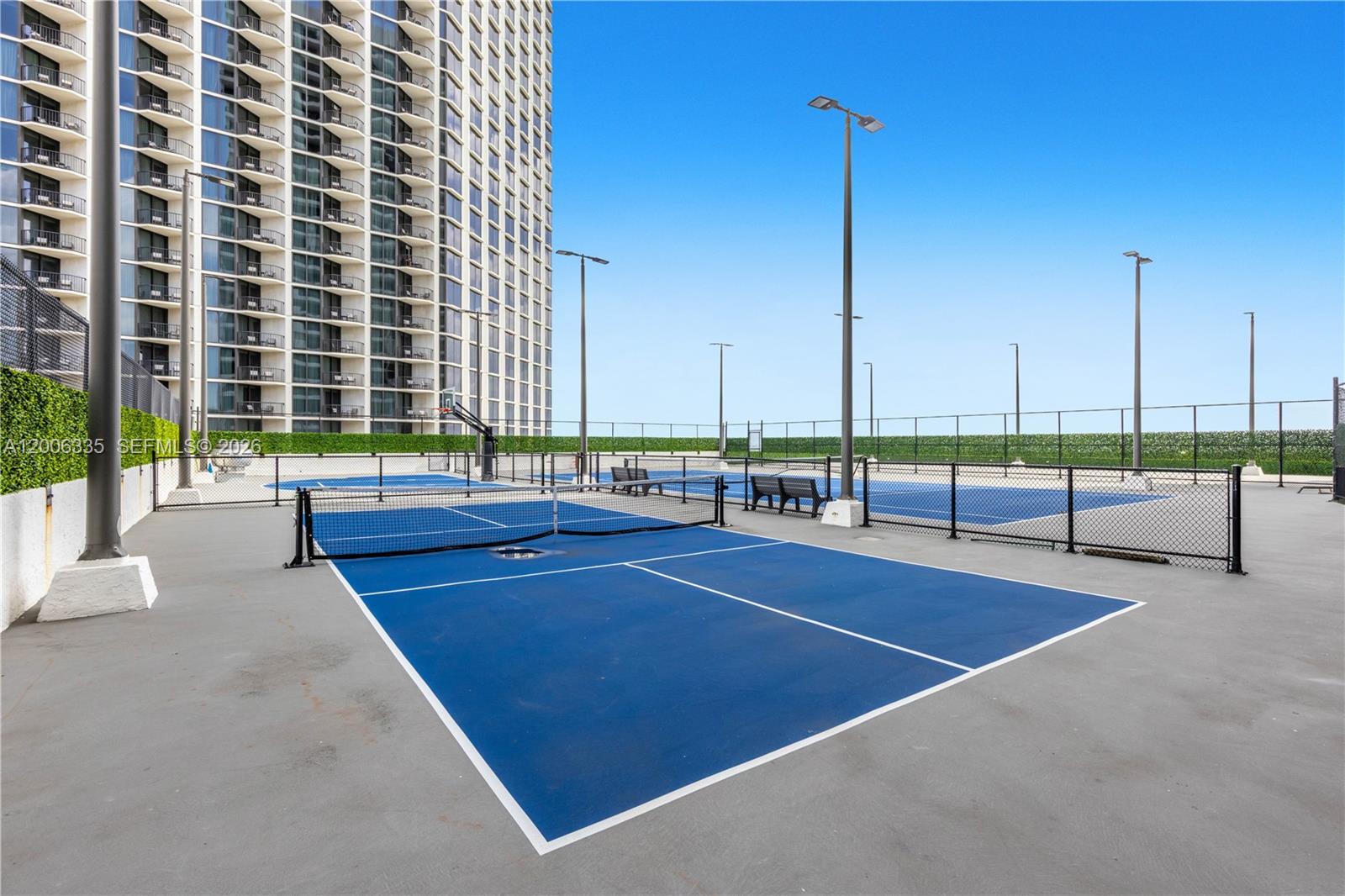 555 NE 15th St 501