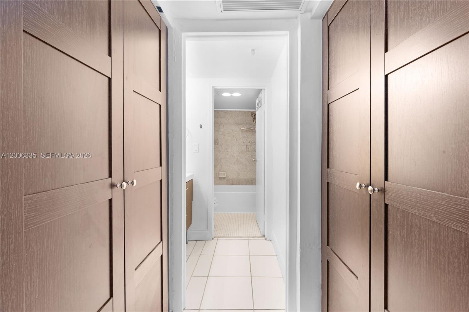 VENETIA CONDO - Residential