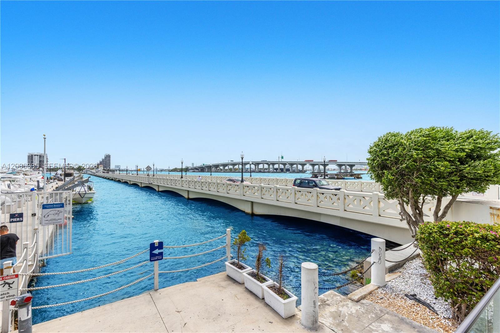 VENETIA CONDO - Residential