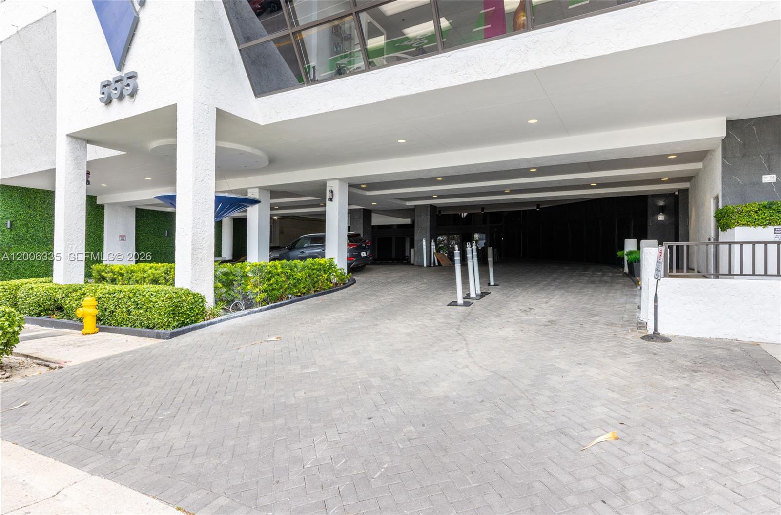 VENETIA CONDO - Residential
