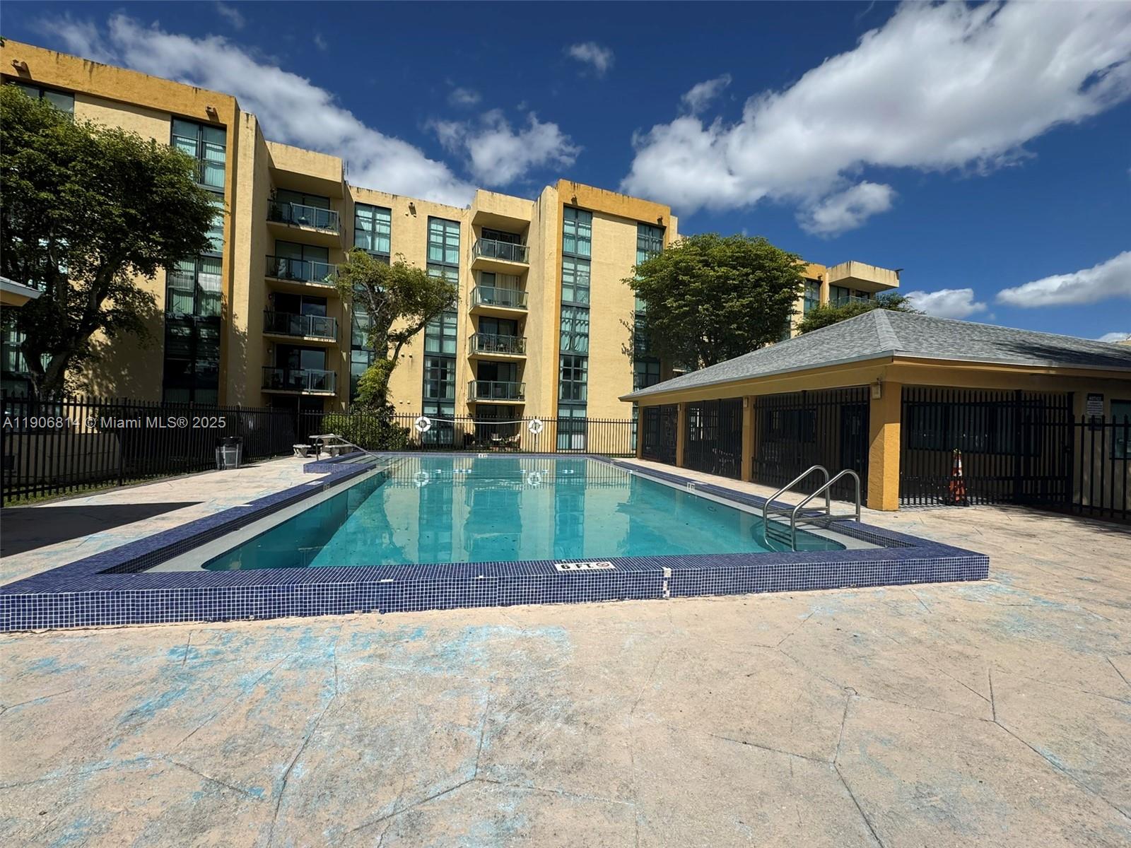 INTERNATIONAL PARK CONDO - Residential Lease