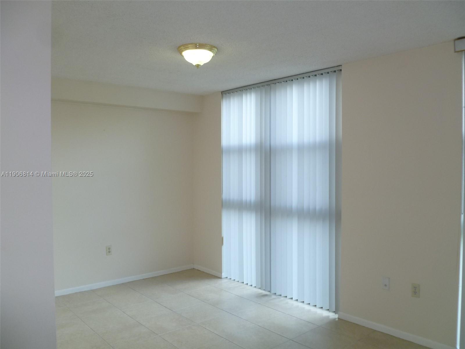 INTERNATIONAL PARK CONDO - Residential Lease